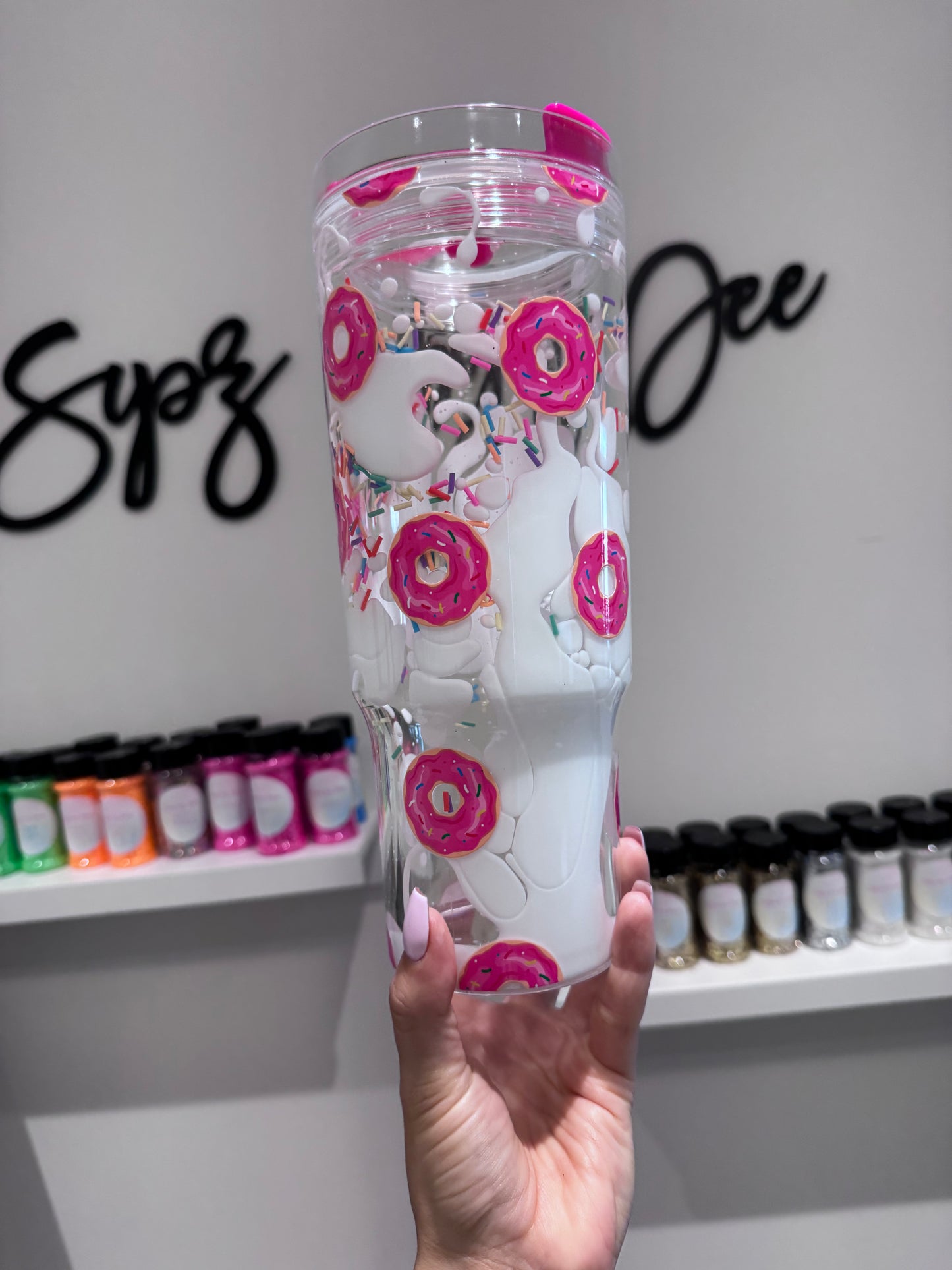 Donut Lava Drip -Pink Lid& Straw